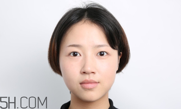 怎樣化妝遮黑眼圈眼袋 化了妝還這么喪？