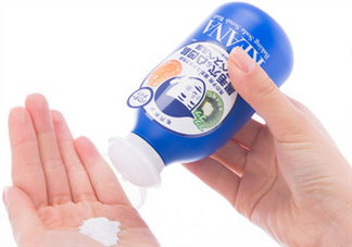 石澤研究所小蘇打潔面粉好用嗎？日本石澤研究所產(chǎn)品好不好？
