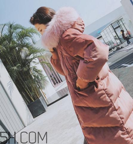 白鴨絨羽絨服多少錢？白鴨絨羽絨服600多貴嗎？