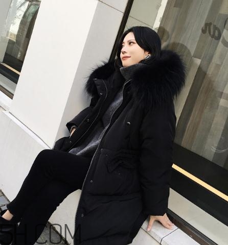 白鴨絨羽絨服保暖嗎？白鴨絨有味道怎么去味？