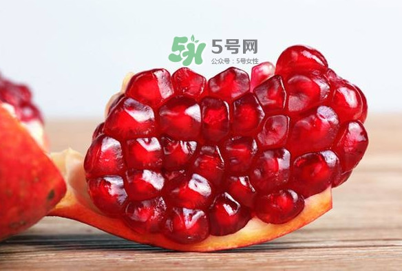 吃石榴籽有什么好處？吃石榴籽有副作用嗎？