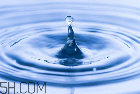 雙氧水會(huì)腐蝕銀耳釘嗎？雙氧水會(huì)腐蝕木板嗎？