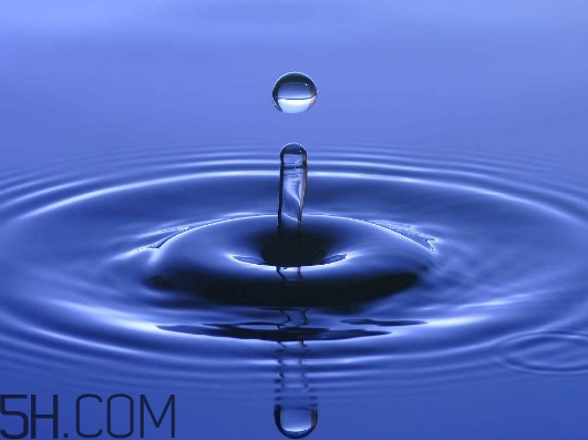 雙氧水能治牛皮癬嗎？雙氧水能去除血漬嗎？