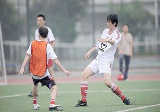 踢足球能長個嗎？踢足球能長高嗎？