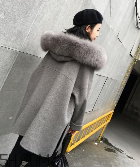 羊駝絨大衣暖和嗎？羊駝絨大衣和羽絨服哪個(gè)暖和？