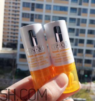 倩碧維C修復(fù)安瓶白天能用嗎？能見光嗎？