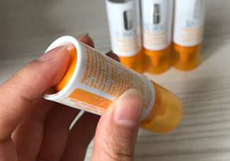倩碧維C修復(fù)安瓶白天能用嗎？能見光嗎？