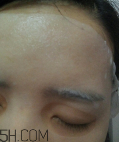 百雀羚小雀幸面膜薄不??？是蠶絲面膜嗎？