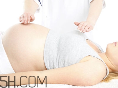 哪些因素決定女性生產困難？女性生產困難是什么造成的？