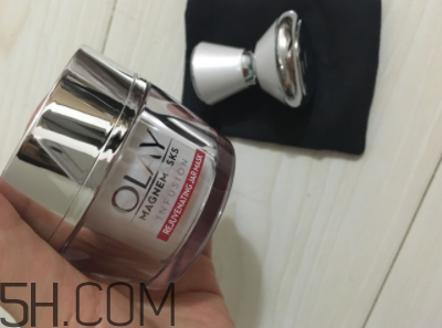 Olay磁力導入面膜可以用手涂嗎？磁力儀咋用？