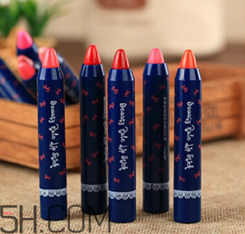 2018國產(chǎn)口紅哪個(gè)牌子好用？大牌口紅熱賣排行榜