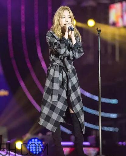 小個子怎么穿長款大衣？長款大衣怎么搭配顯高？
