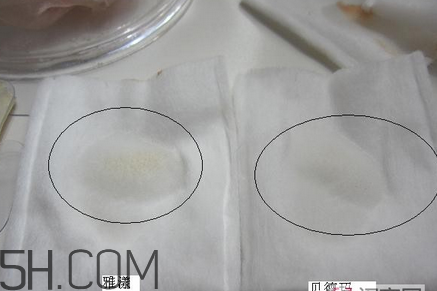 紋眼線后化妝了怎么卸妝？化妝棉和卸妝棉用法