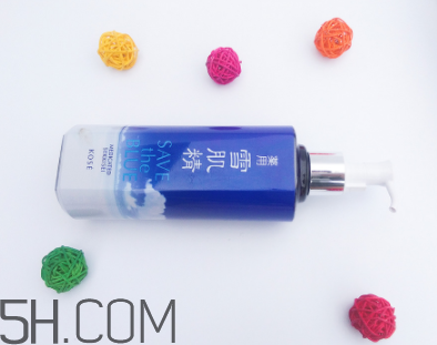 雪肌精化妝水適合干皮嗎？適合痘肌嗎？