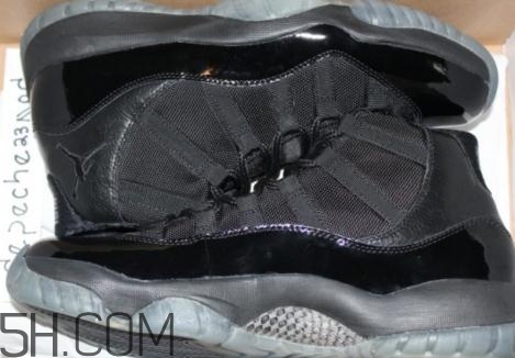 air jordan 11 blackout發(fā)售時(shí)間_多少錢(qián)？