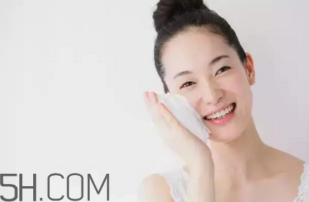 敏感肌膚用什么卸妝產(chǎn)品？臉上有紅血絲用什么卸妝？