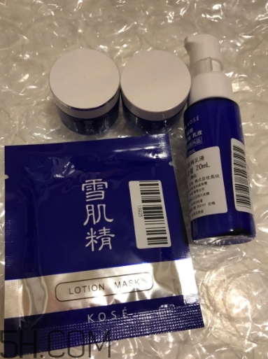 雪肌精柔凈洗顏乳有泡沫嗎？適合干皮嗎？