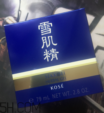 雪肌精菁華凝霜什么成分？有什么功效？