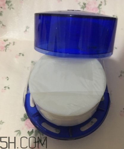 雪肌精泡沫洗顏皂適合干皮嗎？洗后緊繃嗎？