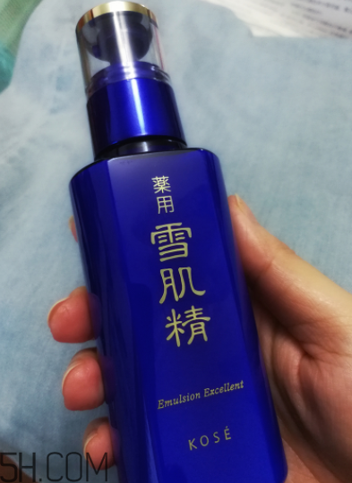 雪肌精哪款乳液保濕效果好？適合秋冬補水？