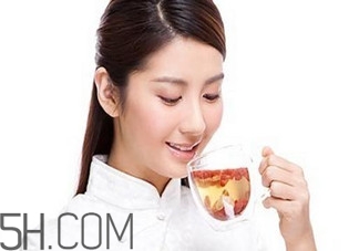 初潮早絕經(jīng)就早嗎？影響月經(jīng)初潮的因素有哪些？