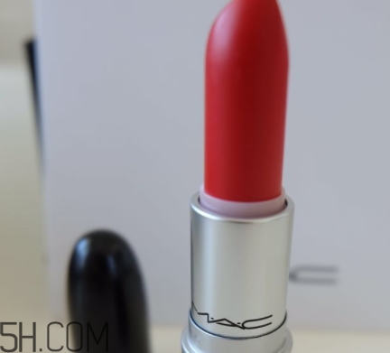 mac和tf口紅哪個好？mac魅可和tomford口紅對比