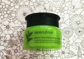 悅詩(shī)風(fēng)吟綠茶面霜好用嗎？悅詩(shī)風(fēng)吟綠茶面霜測(cè)評(píng)