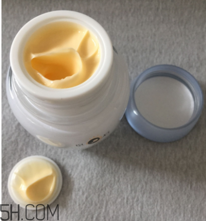 片仔癀珍珠膏(臻潤(rùn)級(jí))適合油皮嗎？過(guò)敏嗎？