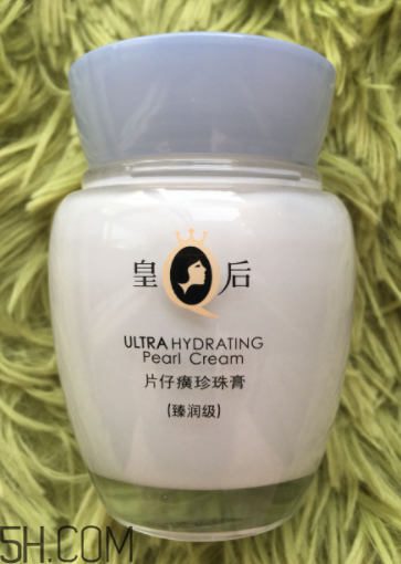 片仔癀珍珠膏夏天能用嗎？會不會很油？