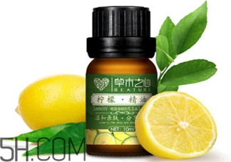 檸檬精油的功效有哪些？檸檬精油有什么功效？