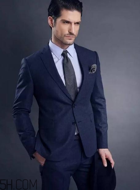阿瑪尼衣服貴嗎？阿瑪尼衣服多少錢一件？