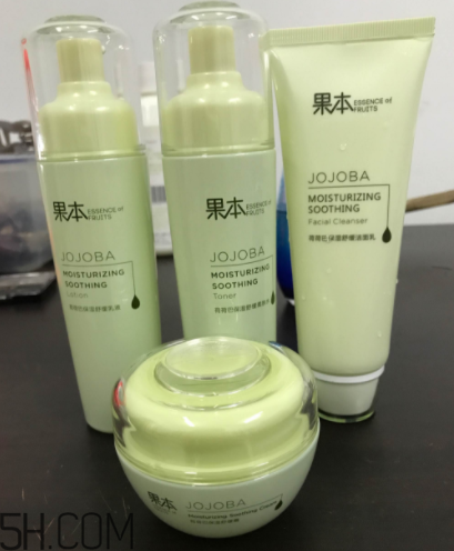 詩婷露雅荷荷巴系列有刺激嗎？適合敏感肌嗎？