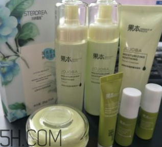 詩婷露雅荷荷巴系列有刺激嗎？適合敏感肌嗎？