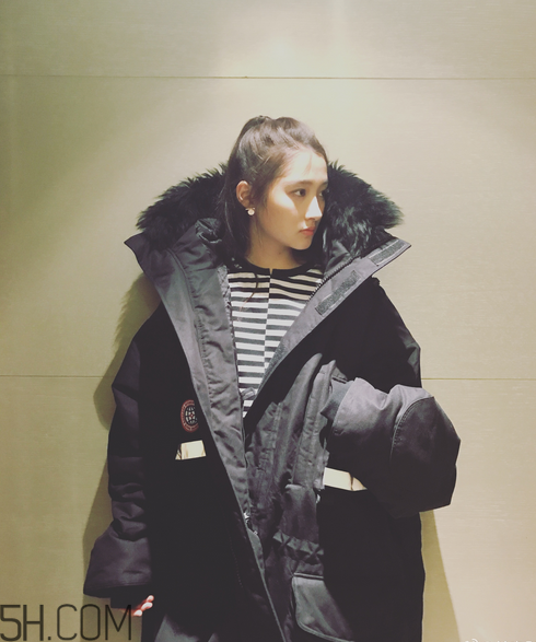 oversize羽絨服適合什么人穿？羽絨服的優(yōu)缺點