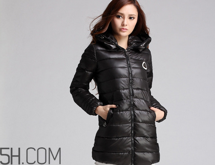 女裝羽絨服怎么挑選？羽絨服的清洗技巧