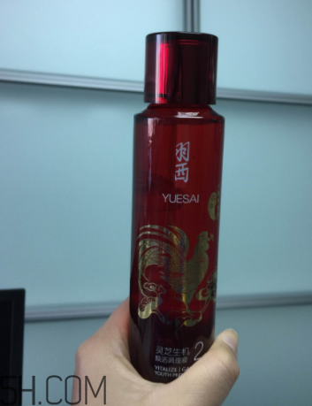 羽西靈芝水油不油？適合油皮嗎？