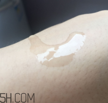 蘭蔻美膚修護美容液可以代替乳液嗎？什么功效？