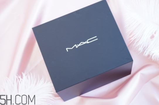 mac口紅和nars口紅哪個好？mac和nars哪個好？