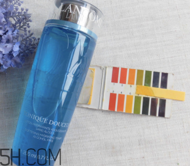 蘭蔻藍(lán)水與粉水、美膚修護(hù)美容液有什么區(qū)別？哪個(gè)好用？