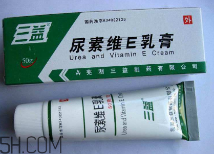 尿素維e乳膏的作用 尿素維e乳膏能治眼袋嗎？