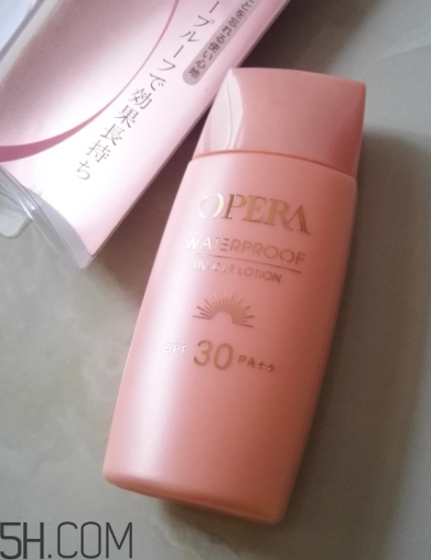 Opera防曬霜防水嗎？Opera防曬霜防汗嗎？