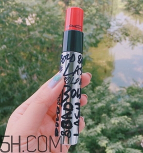 mac睫毛膏多少錢？mac睫毛膏好用嗎？