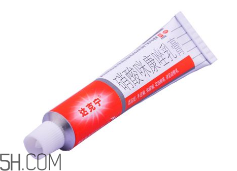 達克寧能治灰指甲嗎？達克寧能擦臉嗎？