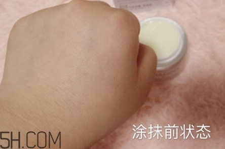自然堂化妝品多少錢一套？