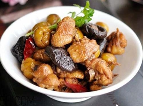 香菇燉雞用什么香菇好？干香菇是關(guān)鍵