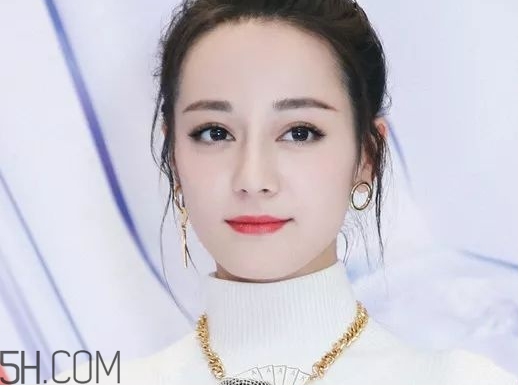 V型眼線怎么畫？V型眼線畫好美到冒泡