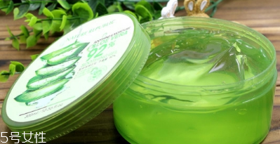 臉上過敏能用蘆薈膠嗎？蘆薈膠還可以去紅血絲