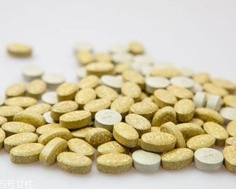 媽富隆要吃多久？短效避孕藥服用時間