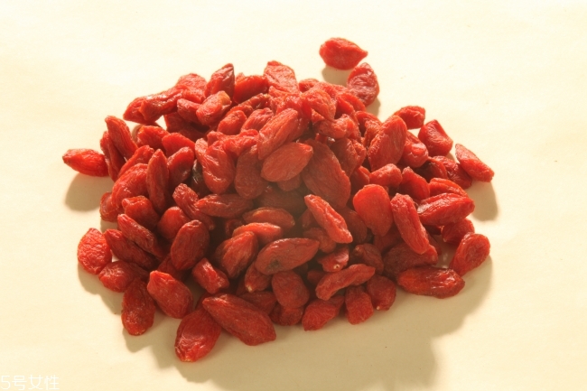 女人常吃哪些食物能滋陰補(bǔ)血？五大滋陰補(bǔ)血圣品