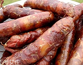 臘腸和香腸有什么區(qū)別？臘腸香腸概念不同